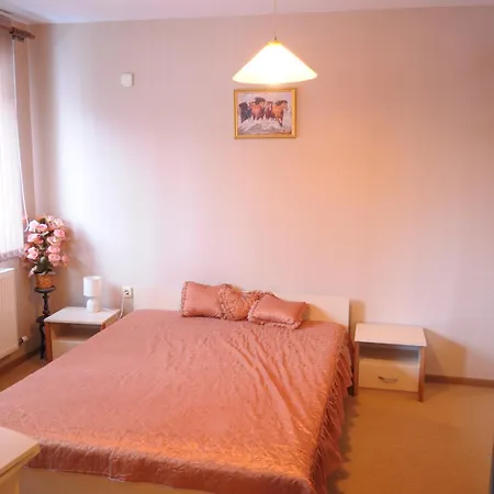 펜션 сияйна зора Plachkovtsi