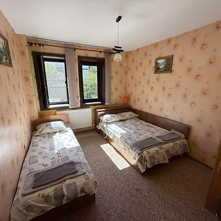 сияйна зора 펜션 Plachkovtsi