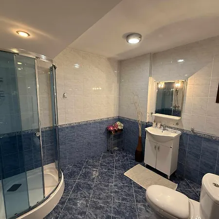 сияйна зора