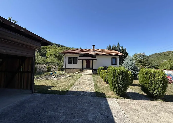 сияйна зора Feriehus