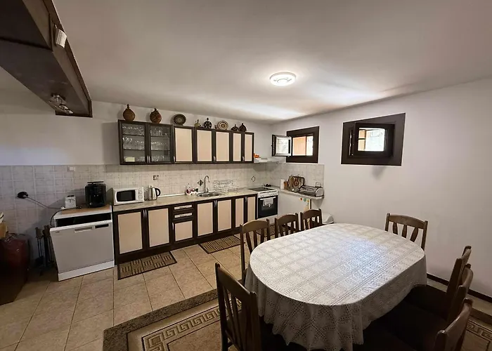 сияйна зора Feriehus *