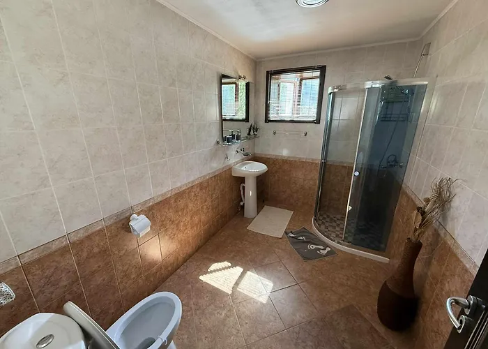 сияйна зора Feriehus *