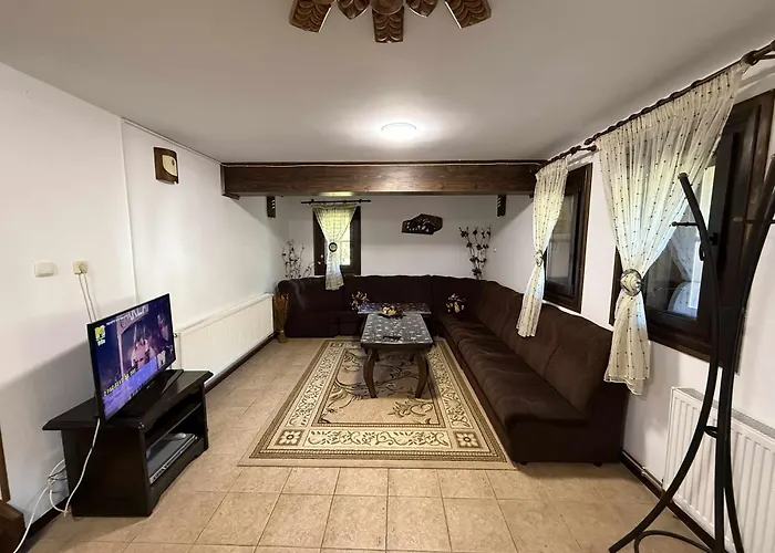 сияйна зора Feriehus *