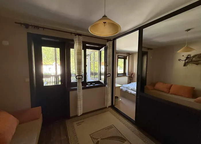 Feriehus сияйна зора